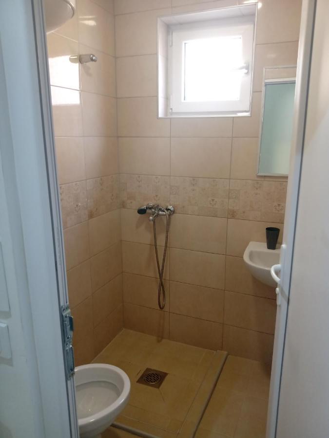 Apartments Vela - Pestani, Охрид Екстериор снимка