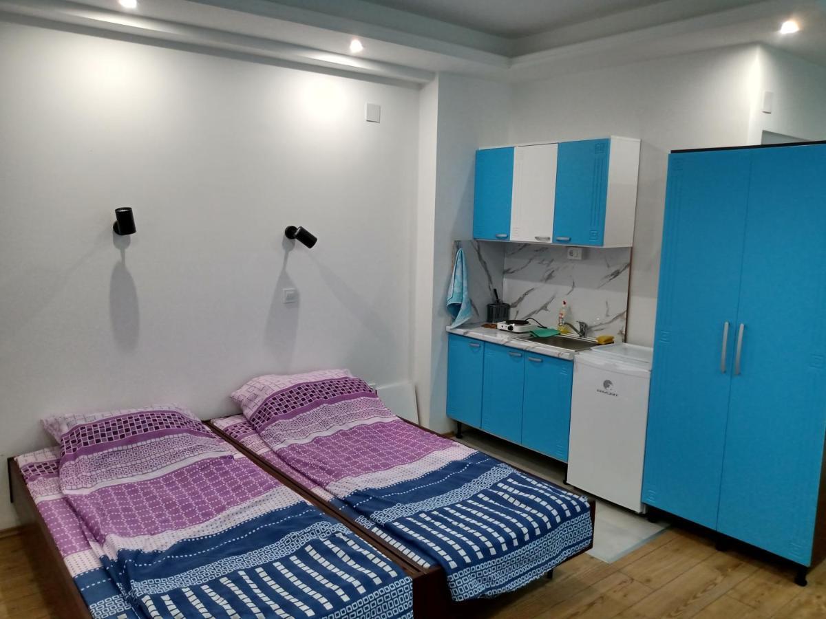 Apartments Vela - Pestani, Охрид Екстериор снимка